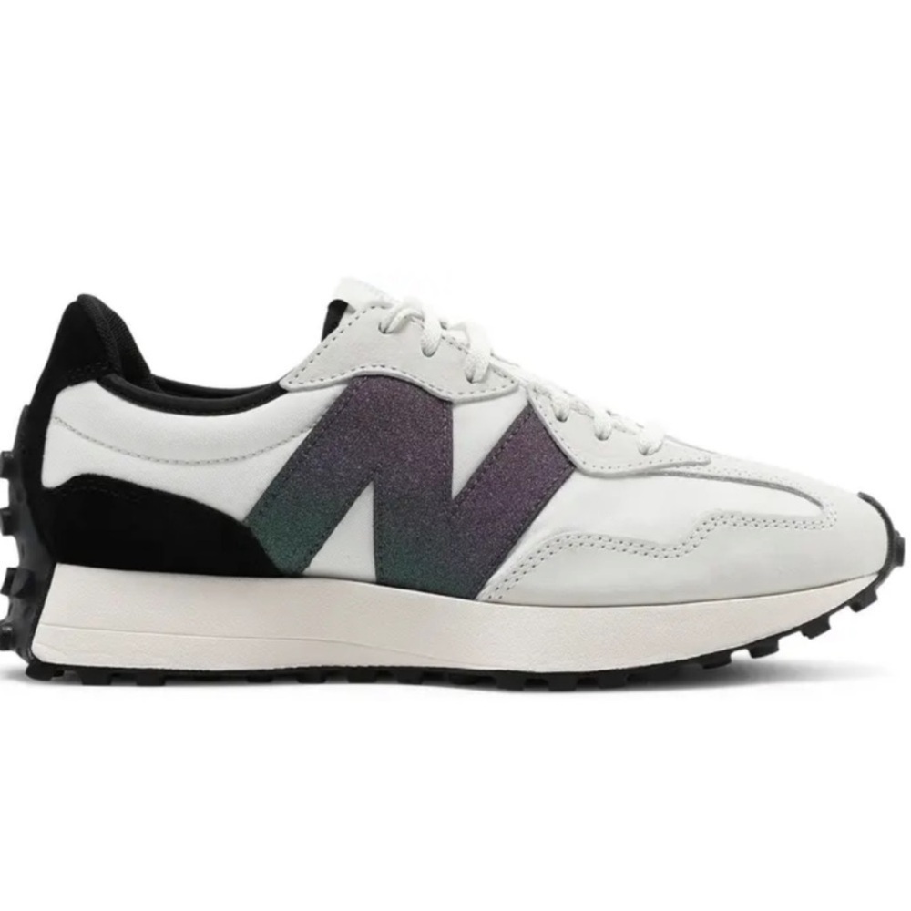 Limited Edition New Balance 327
Sea Salt Black sz 8.5 - Picture 3 of 11